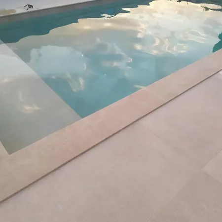 Bay Alykanas Villa *